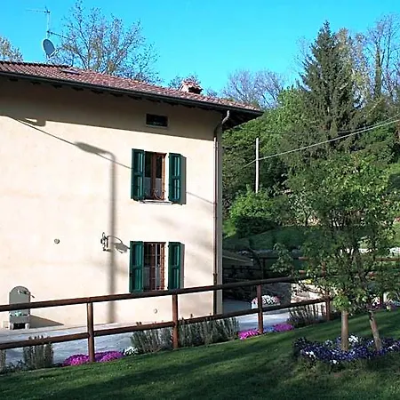 La 3*